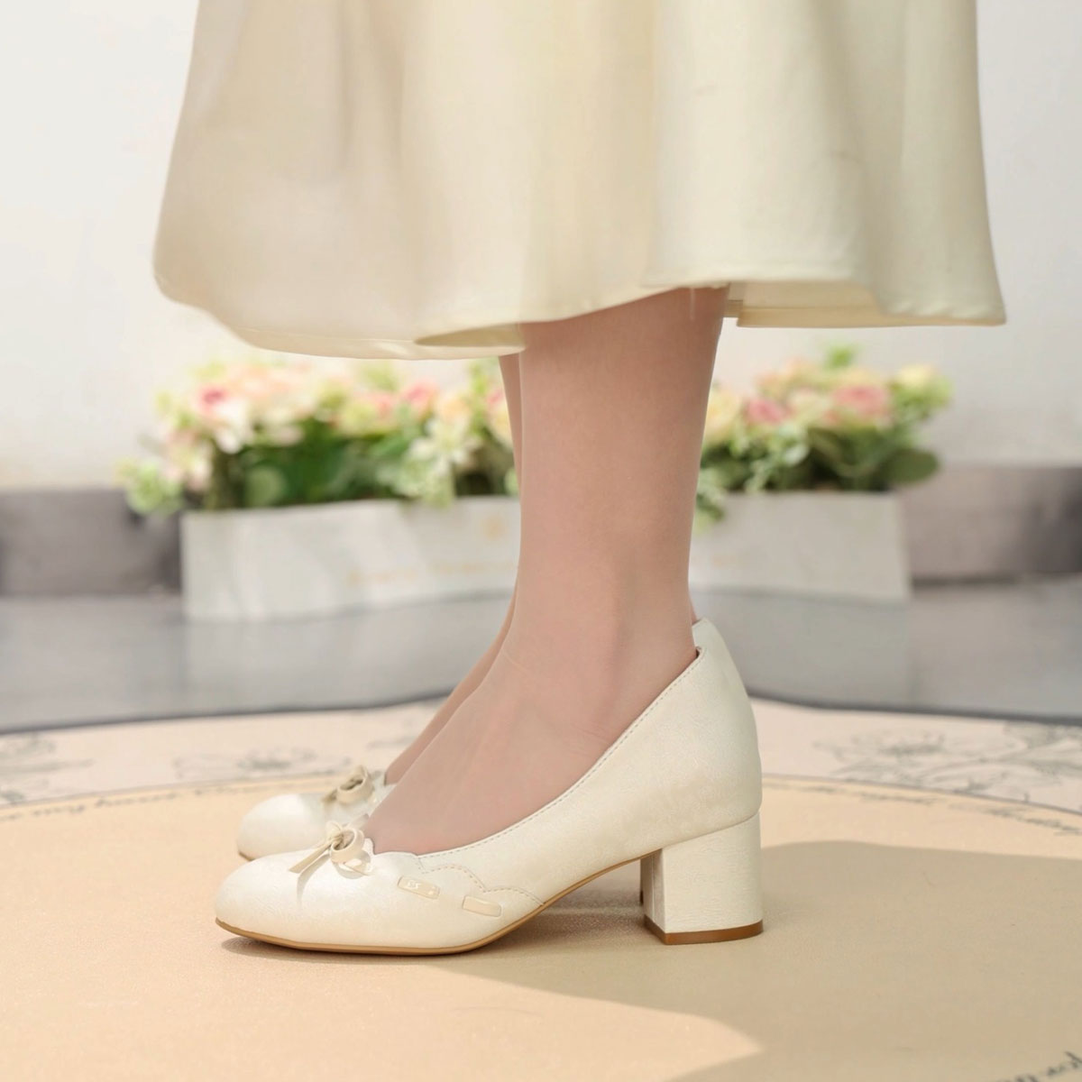 Gentle Satin Bow Block Heel Pumps, Ivory Jacquard Slip-On Shoes For Work & Parties
