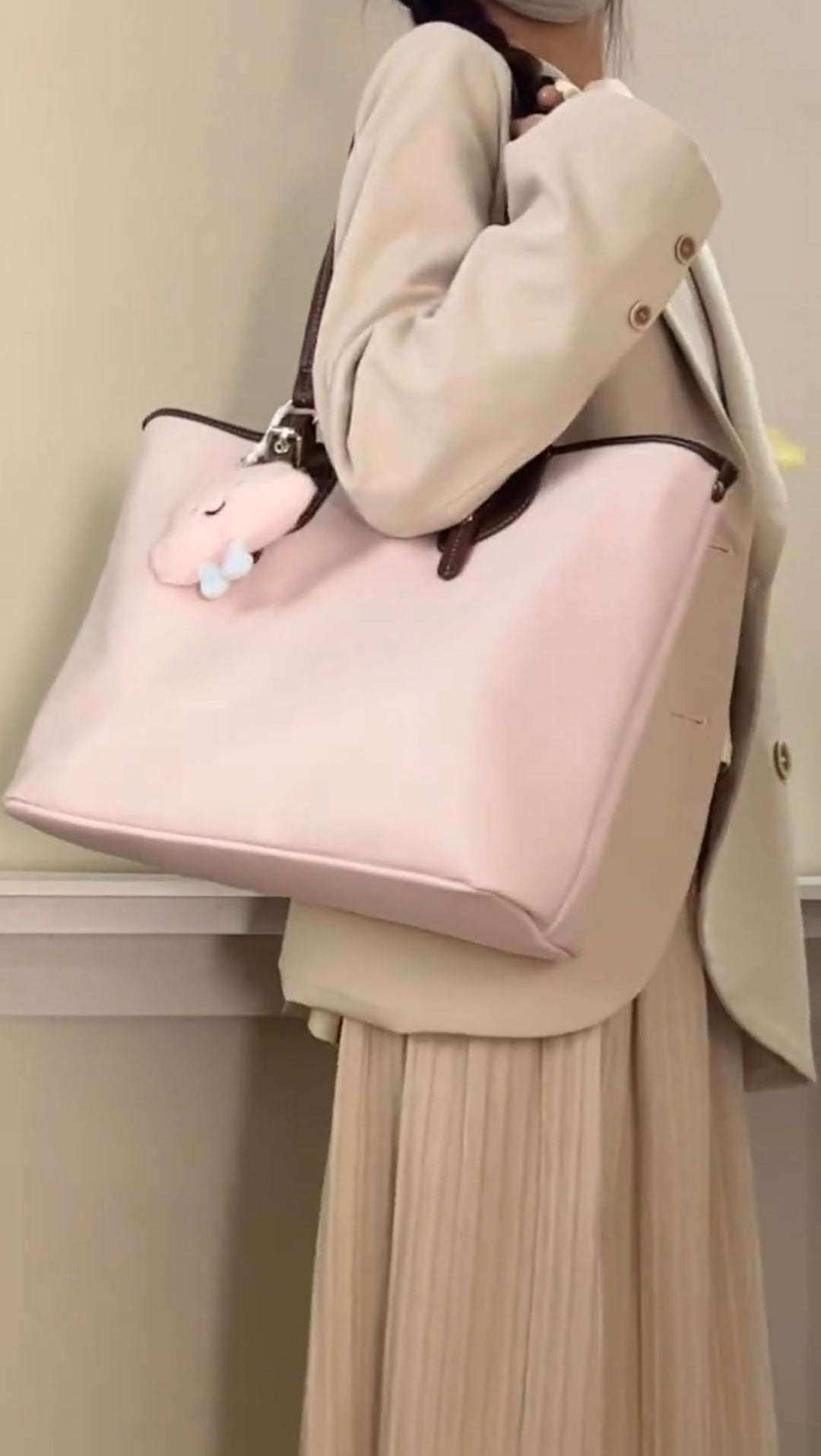 High-end Stylish Versatile Large-capacity Single-shoulder Bag For Class And Commuting